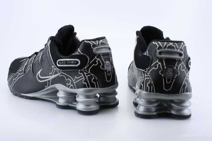 Noir Nike Shox Nz
